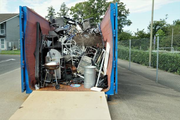 Best Hot Tub Removal  in Great Neck Gardens, NY