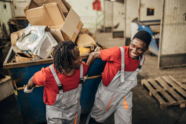 Best Attic Cleanout Services  in Great Neck Gardens, NY